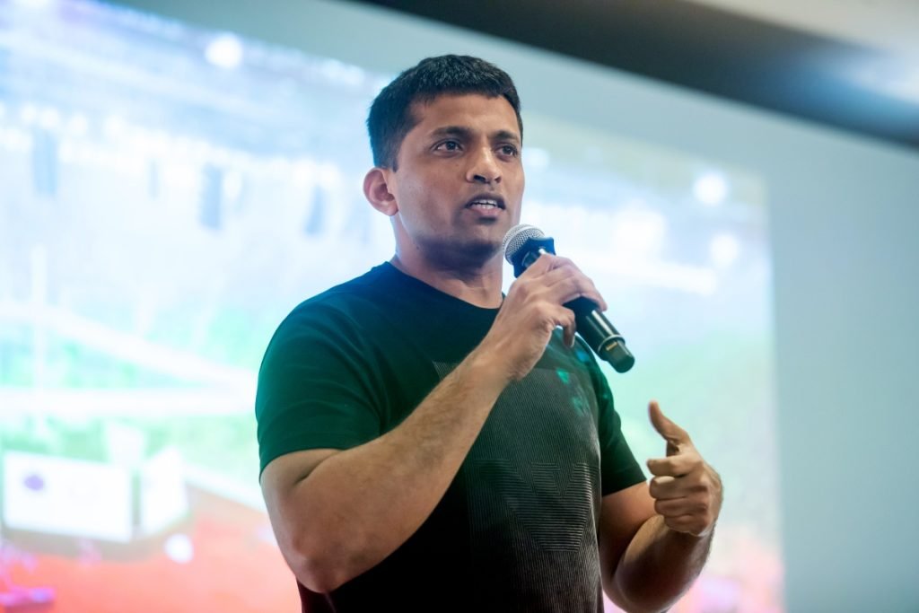 عملاق تكنولوجيا التعليم Byju تطلق نماذج محولات في دفع AI