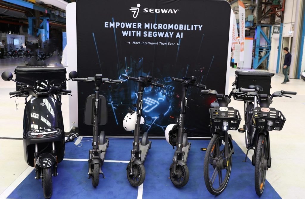 تتعاون Segway مع Drover AI و Luna لجلب رؤية الكمبيوتر إلى الدراجات البخارية الإلكترونية